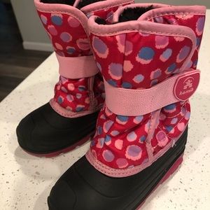 Girl’s Kamik Warerproof Snow Boot, size 10